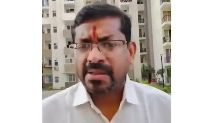 <p>28 Şubat ile 6 Mart arasında b&ouml;lgede bulunan Singh, saldırıların ardından ger&ccedil;ek kayıpların kamuoyuna yansıtılmayıp sans&uuml;rlendiğini ve gazetecilerin ciddi şekilde kısıtlandığını s&ouml;yledi.</p>

<p>&nbsp;</p>
