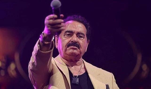 <p><span style="color:#FF0000"><strong>"NEFRET EDİYORUM SANA BİR KURUŞ BIRAKIRSAM ALLAH BENİ TOPRAK ETSİN" DEMİŞTİ</strong></span></p>

<p><strong>Oğluna &ouml;fkesi dinmeyen Tatlıses, daha sonra "Manisa'daki beş evimi benden habersiz sattı. Ahmet'e bir kuruş bırakırsam Allah beni toprak etsin. Sandalye bile bırakmayacağım. Nefret ediyorum senden!" şeklinde a&ccedil;ıklama yaptı. Bu a&ccedil;ıklamalara kayıtsız kalmayan Ahmet Tatlıses ise iddiaları reddederek babasında 'demans' hastalığı başlangıcı olabileceğini s&ouml;yledi.</strong></p>
