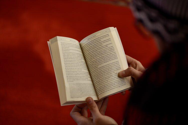 İspanyol gen&ccedil;, Filistin direnişinden etkilenip M&uuml;sl&uuml;man oldu 