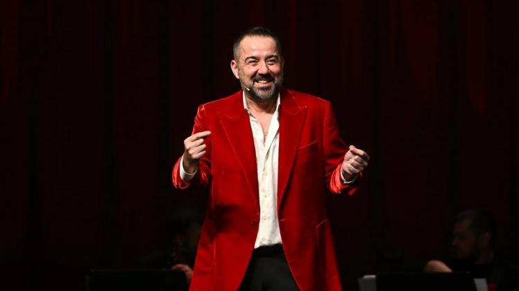 <p><span style="color:#B22222"><strong>"&Ccedil;OCUKLARIN EĞİTİMİ İ&Ccedil;İN BAĞIŞLIYORUM"</strong></span></p>
