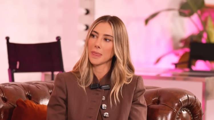 <p><strong>Bir g&uuml;n&uuml;n&uuml; resim yapmaya ayırdığını s&ouml;yleyen Şeyma Subaşı, paylaşımına gelen mesajlar &uuml;zerine son g&uuml;nlerde hakkında en &ccedil;ok merak edilen soruyu cevapladı.</strong></p>
