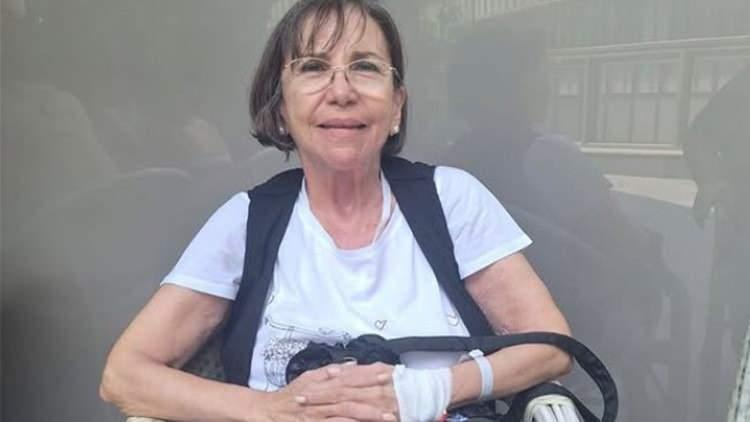 <p><strong>Sağlık durumu merak konusu haline gelen Onat, sosyal medya hesabından paylaştığı bir video ile sevenlerine seslendi.</strong></p>
