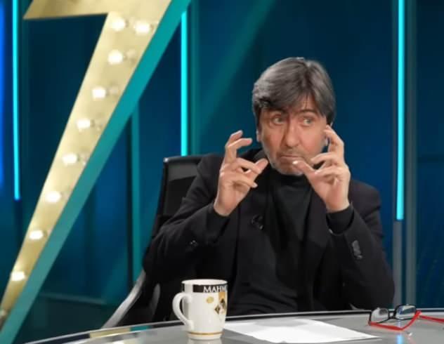 <p><strong>Liverpool ma&ccedil;ı 11'ini 1 oyuncu dışında s&ouml;yleyebilirim. Sacha Boey'in oynayacağını d&uuml;ş&uuml;n&uuml;yorum.</strong></p>
