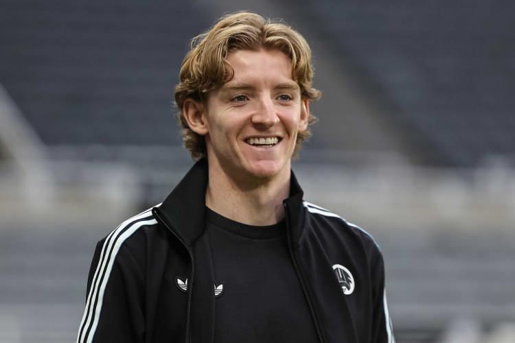 <p>1-Anthony Gordon (Newecastle United)&nbsp;37.92 km/s</p>
