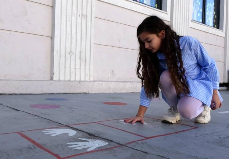 <p><strong>Elde ettiği başarıların ardından duygularını paylaşan Lina Saka, şunları s&ouml;yledi:</strong></p>

<p><span style="color:#800080"><strong><em>"Amerikan Matematik Olimpiyatları&rsquo;ndaki başarım bana &ouml;zg&uuml;ven aşıladı. STEM Olimpiyatları'na da normal bir sınav motivasyonuyla girdim. 60 dakikada 25 sorunun tamamını doğru yanıtladım. &Uuml;lkemi yurt dışında temsil edecek olmaktan dolayı &ccedil;ok gururluyum."</em></strong></span></p>
