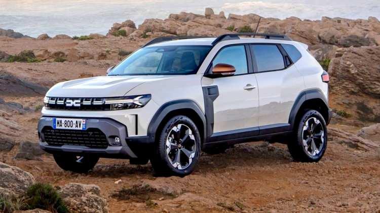 <p><span style="color:#B22222"><strong>RENAULT DUSTER</strong></span></p>

<p>&bull; Motor: 1.3 TCe</p>

<p>&bull; Normal liste fiyatı: yaklaşık 1.650.000 TL</p>

<p>&bull; &Ouml;TV muafiyetli fiyat: yaklaşık 950.000 TL</p>

<p>&nbsp;</p>
