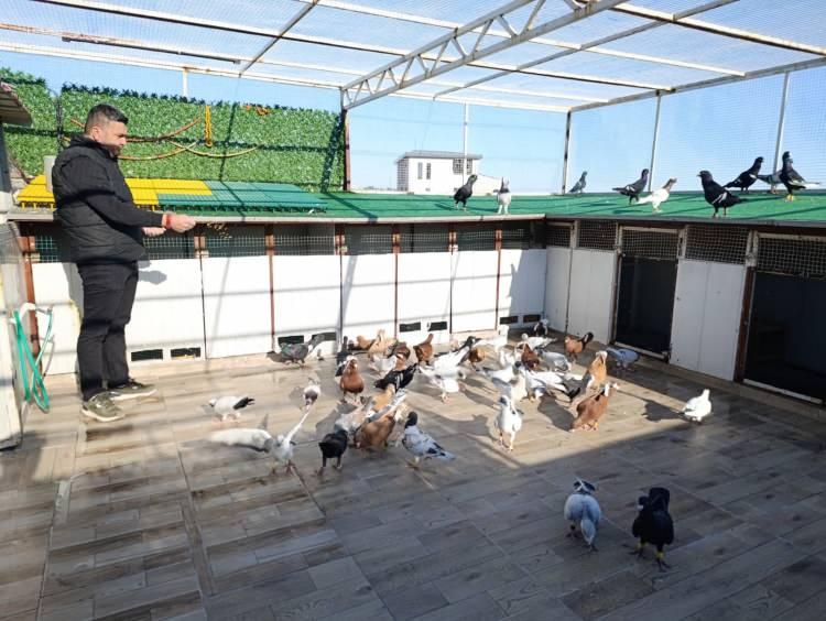 G&uuml;vercinler i&ccedil;in memurluğu bıraktı! Otomobil fiyatına satıyor 