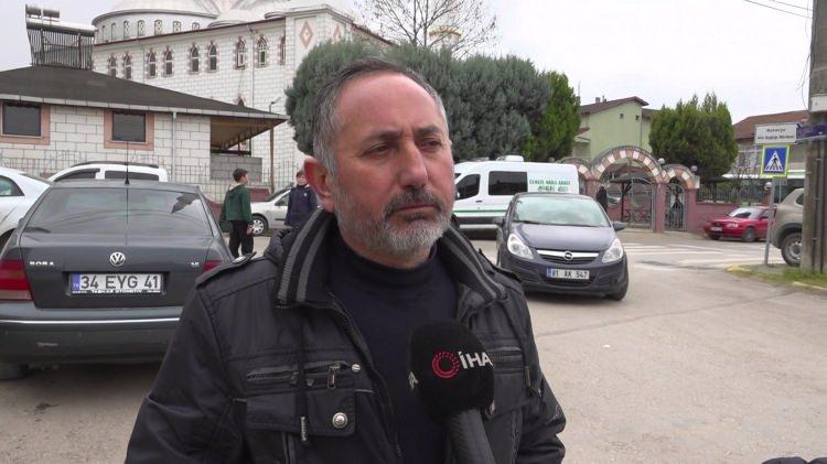 <p><span style="color:#A52A2A"><strong>"HER ŞEY MAHKEMEDE ORTAYA &Ccedil;IKACAK"</strong></span></p>

<p>&nbsp;</p>

<p>Yaşanan olayın ardından kamuoyunda bilgi kirliliği oluştuğunu belirten Celal &Ccedil;eliksoy ş&ouml;yle konuştu:&nbsp;</p>

<p>&nbsp;</p>

<p><strong><em>"D&uuml;n adliye &ccedil;ıkışında ara&ccedil; beklerken karşı taraftan davalılardan bir tanesi yeğenime saldırmak &uuml;zere olayı ger&ccedil;ekleştirdi. Mahkeme s&uuml;reci devam ediyor. Mahkeme s&uuml;reci devam ederken yalan yanlış kamuoyuna verilen bilgiler var. Bu durum acımızı daha da katladı. Olay denildiği gibi değil. Her şey mahkemede ortaya &ccedil;ıkacak ama insanlar yalan yanlış bilgilerle y&ouml;nlendirildi.</em></strong></p>
