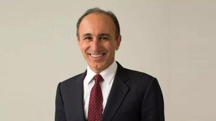 <p><span style="color:#B22222"><strong>FATİH &Ouml;ZMEN</strong></span></p>

<p>&nbsp;4.7 milyar dolar<br />
Sierra Nevada- Havacılık ve Uzay</p>

<p>Fatih &Ouml;zmen, &ouml;zel savunma ve havacılık şirketi Sierra Nevada Corporation'ın (SNC) CEO'su ve eşi Eren &Ouml;zmen ile birlikte kurucu ortağı.</p>
