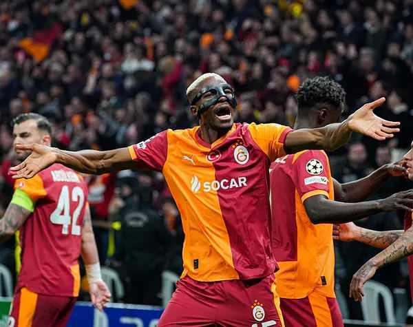 <p>Sky Sports ma&ccedil;la ilgili haberinde, &ldquo;Kırmızılar İstanbul'da yine zorlandı. T&uuml;rk ekibi, Şampiyonlar Ligi ilk ma&ccedil;ında avantaj elde etti. Liverpool, bu sezon ikinci kez İstanbul'dan eli boş d&ouml;nd&uuml;; Arne Slot'un takımı bu yıl Şampiyonlar Ligi'nde ikinci kez 1-0'lık skorla mağlup oldu. Mario Lemina ma&ccedil;ın tek gol&uuml;n&uuml; attı</p>
