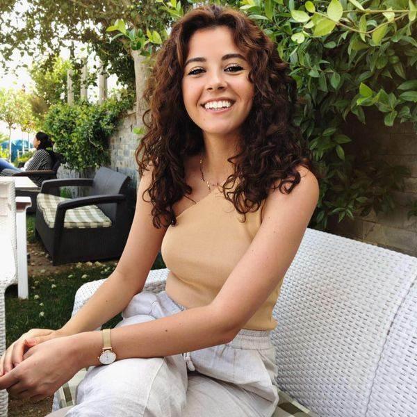 <p><strong>Programında ağırladığı &uuml;nl&uuml; isimlerle keyifli bir sohbet ortamında i&ccedil;erik &ccedil;eken Selim, g&ouml;nl&uuml;n&uuml; fenomen Ayşe Şeyma Keten'e kaptırmıştı.<em>​</em></strong></p>
