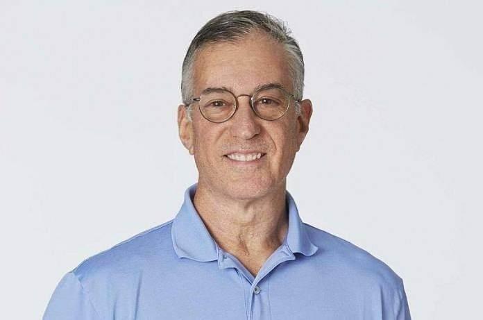 <p><strong><span style="color:#B22222">32)&nbsp; ARTHUR DANTCHIK</span> | 14.6 MİLYAR DOLAR&nbsp; - İş insanı</strong></p>

<p>&nbsp;</p>

<p>Arthur Dantchik, ABD merkezli Susquehanna International Group&rsquo;un kurucusu olarak finans ve ticaret d&uuml;nyasında tanınıyor. Serveti, başarılı yatırım stratejileri ve ticaret operasyonlarından kaynaklanıyor.</p>
