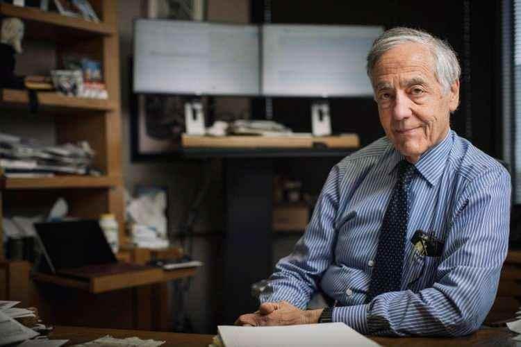 <p><strong><span style="color:#B22222">29)&nbsp; GEORGE KAISER&nbsp;</span> |&nbsp; 15,4 MİLYAR DOLAR</strong></p>

<p>&nbsp;</p>

<p>George Kaiser, enerji ve bankacılık sekt&ouml;rlerinde b&uuml;y&uuml;k yatırımlara sahip olan ABD&rsquo;li bir iş insanıdır. Serveti, &ouml;zellikle petrol ve doğal gaz yatırımları ile finansal girişimlerinden kaynaklanıyor.</p>
