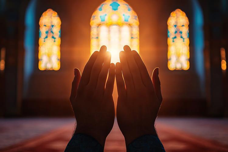 <p><span style="color:#B22222"><strong>İŞTE PEYGAMBER DUALARI</strong></span></p>
