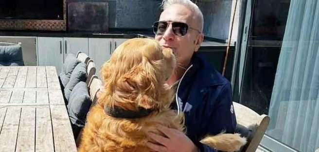 <p><span style="color:#0000CD"><strong>K&Ouml;PEĞİNİ &Ouml;ZLEMİŞ</strong></span></p>

<p><strong>Basın mensuplarının,<span style="color:#0000CD"> "Travmatik durumu atalatabildiniz mi?"</span> sorusunu şu s&ouml;zlerle yanıtladı:</strong></p>

<p><span style="color:#0000CD"><strong>"3 hafta oldu. Hi&ccedil; konuşmadık. Bir tek oğlumu k&ouml;peğimizi yani &ouml;zledim"</strong></span></p>
