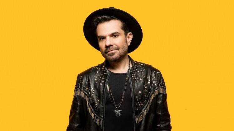 <p><span style="color:#FF0000"><strong>KENAN DOĞULU</strong></span></p>

<p><strong>"Tarihi sevdiren, d&uuml;ş&uuml;nmeyi &ouml;ğreten b&uuml;y&uuml;k &ccedil;ınarımız, tarih&ccedil;i İlber Ortaylı Hocamızın vefat haberini derin bir &uuml;z&uuml;nt&uuml;yle &ouml;ğrenmiş bulunuyoruz. S&ouml;zleri, fikirleri ve eserleri bu topraklarda yaşamaya devam edecek; T&uuml;rk tarih&ccedil;iliğine ve k&uuml;lt&uuml;r d&uuml;nyamıza kattığı eşsiz değerler daima minnetle anılacaktır. Kıymetli hocamıza Allah'tan rahmet; ailesine, &ouml;ğrencilerine, sevenlerine ve t&uuml;m milletimize sabır ve başsağlığı diliyorum."</strong></p>
