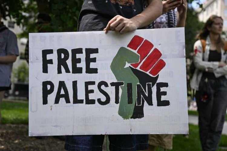 <p><strong><span style="color:#B22222">KAYNAK:&nbsp; PEW ARAŞTIRMA MERKEZİ</span>&nbsp; |&nbsp; DERLEYEN: HABER7</strong></p>
