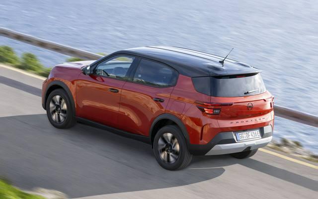 <p>Opel: 5.237 adet</p>

<p>Şubat ayında Opel T&uuml;rkiye pazarında toplam 5.237 adetlik satış ger&ccedil;ekleştirdi. Bu satışların 186 adedini yerli modeller oluşturdu. Şubat ayında Opel markalı 3.391 adet otomobil satılırken, ticari ara&ccedil; satışı 1.846 adet olarak kaydedildi.</p>
