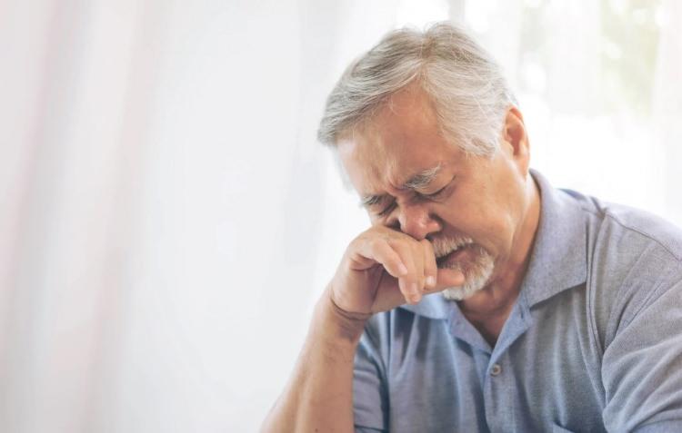 <p>U&ccedil;ak sesi duyunca sevin&ccedil;ten ağlayan adamın ge&ccedil;irdiği hastalık tıp d&uuml;nyasını şaşkına uğrattı. Yeni yayımlanan bir vaka &ccedil;alışması, hastalığın beklenmedik bir belirtisine daha dikkat &ccedil;ekti.&nbsp;</p>
