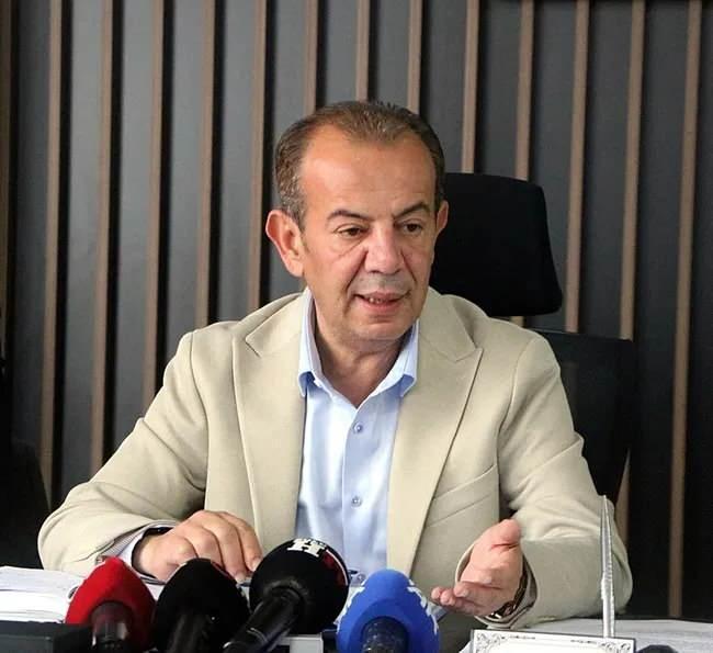 <p>İcbar suretiyle irtikap su&ccedil;undan tutuklanmasının ardından Bolu Belediye Başkanlığı g&ouml;revinden uzaklaştırılan Tanju &Ouml;zcan ve 3 sanık hakkında şantaj su&ccedil;undan dava a&ccedil;ıldı.</p>

<p>&nbsp;</p>
