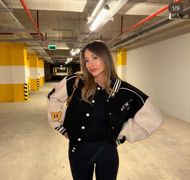 <p><span style="color:#A52A2A"><strong>ALEYNA KALAYCI G&Ouml;ZLTINA ALINDI</strong></span></p>

<p>&nbsp;</p>

<p>Olayı Aleyna Kalaycıoğlu'nun yeni sevgilisinin ger&ccedil;ekleştirdiği iddia edilirken, Kalaycıoğlu'nun da polis ekipleri tarafından g&ouml;zaltına alındığı &ouml;ğrenildi.</p>
