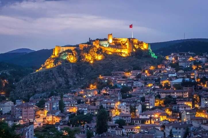 <p><strong>46. KASTAMONU - TİMONİON: </strong>Bizans d&ouml;neminde kullanılan isimdir.</p>

<p>&nbsp;</p>

<p>&nbsp;</p>
