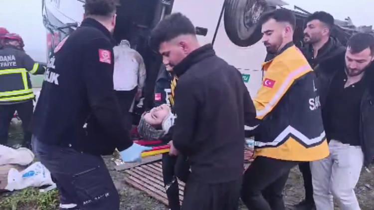 <div>Ankara-Osmaniye seferini yapan H.K. (46) y&ouml;netimindeki, Kamil Ko&ccedil; firmasına ait 06 CFK 896 plakalı yolcu otob&uuml;s&uuml;, Kozan il&ccedil;esi Arslanlı Mahallesi mevkisinde devrildi.</div>

<div>&nbsp;</div>
