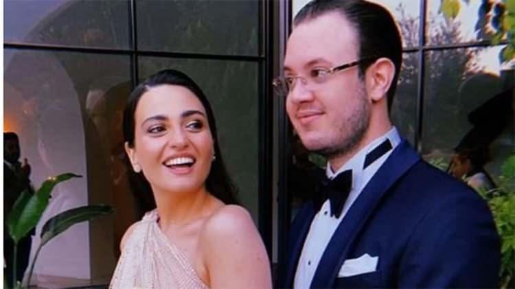 <p><span style="color:#B22222"><strong>CİNAYET İDDİALARIYLA G&Uuml;NDEME GELDİ</strong></span></p>

<p><strong>&Uuml;mraniye'de 21 yaşındaki futbolcu Kubilay Kaan Kundak&ccedil;ı'nın yaşamını yitirdiği silahlı saldırıya ilişkin y&uuml;r&uuml;t&uuml;len soruşturmada ş&uuml;pheli olarak arandığı &ouml;ne s&uuml;r&uuml;ld&uuml;.</strong></p>
