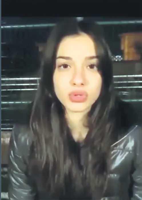 <p><strong>Yıllardır ailesiyle verdiği savaşın sonunda duyurulmasını b&uuml;y&uuml;k sevin&ccedil;le karşılayan S&uuml;zg&uuml;n, bir video yayınlayarak bakanlığın babası Serkan S&uuml;zg&uuml;n ile iletişime ge&ccedil;tiğini ve gerekli adımların atılacağını a&ccedil;ıkladı.</strong></p>
