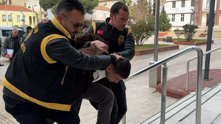 <p>G&ouml;zaltına alınan Umut Kuru,'nun ilk ifadesi ortaya &ccedil;ıktı.&nbsp;</p>
