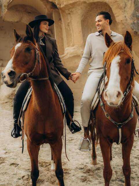 <p><span style="color:#EE82EE"><strong>İşte, sosyal medyayı sallayan paylaşımlar...</strong></span></p>
