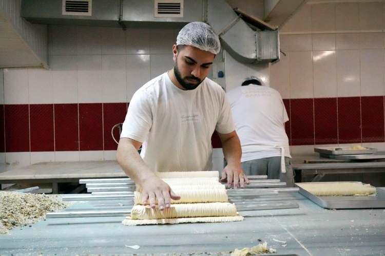 Fıstıklı baklava sevenler "bezelye" hilesine aman dikkat!