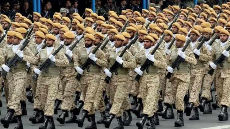 <p>12. VİETNAM: 450B</p>