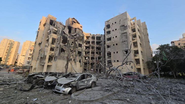 <p><span style="color:#B22222"><strong>İRAN'IN İSRAİL'DE VURDUĞU YERLER</strong></span></p>
