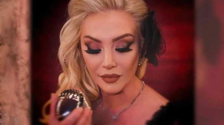 <p><strong>G&uuml;ll&uuml;'n&uuml;n kızı Tuğyan &Uuml;lkem G&uuml;lter, 'tasarlayarak kasten yakınını &ouml;ld&uuml;rme' su&ccedil;lamasıyla tutuklanmış olup bir s&uuml;redir cezaevinde tutukluluğu devam ediyor.</strong><strong> Oğlu&nbsp;Tuğberk Yağız G&uuml;lter ise yasaklı madde kullanımı ile ilgili iddialarla g&uuml;ndeme gelmişti.&nbsp;</strong></p>
