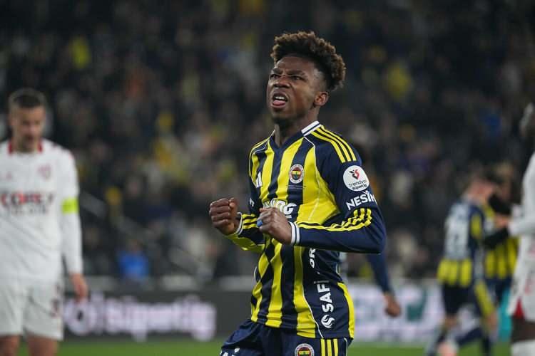 <p>Dorgeles Nene - Fenerbah&ccedil;e<br />
<br />
6 gol</p>
