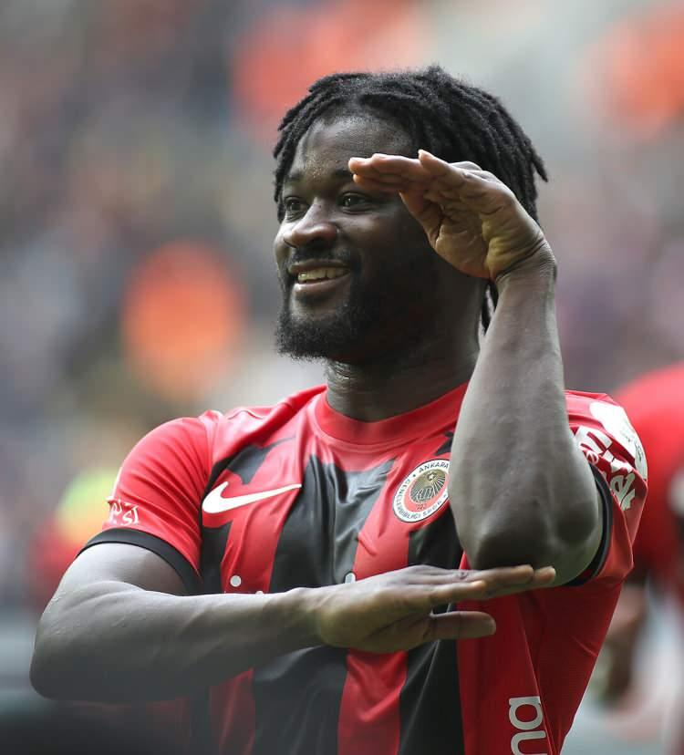 <p>Sekou Koita - Gen&ccedil;lerbirliği<br />
<br />
6 gol</p>
