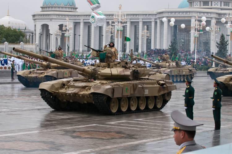 <p><strong>27 - T&Uuml;RKMENİSTAN ( 654 TANK )</strong></p>
