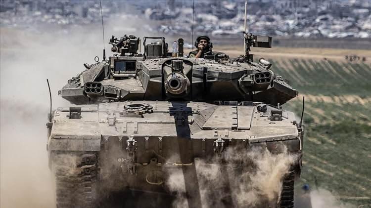 <p><strong>17 - İSRAİL ( 1300 TANK )</strong></p>
