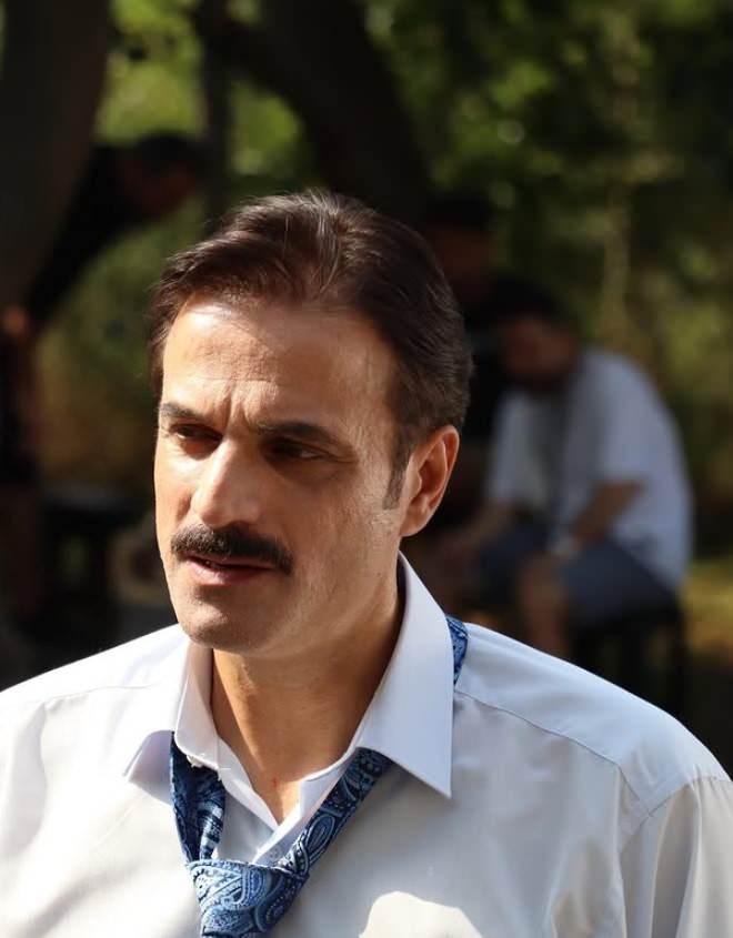 <p><strong>Yapımcısı<span style="color:#4B0082"> </span><span style="color:#B22222">Yılmaz Dilsiz </span>ile yeni projeler i&ccedil;in kolları sıvayan Ufuk &Ouml;zkan, sevenlerine de bir tavsiyede bulundu:</strong></p>

<p><span style="color:#B22222"><strong>"Amansız bir hastalığınız yoksa, hi&ccedil;bir şeyi kafanıza takmayın. Hayat &ccedil;ok kısa"</strong></span></p>
