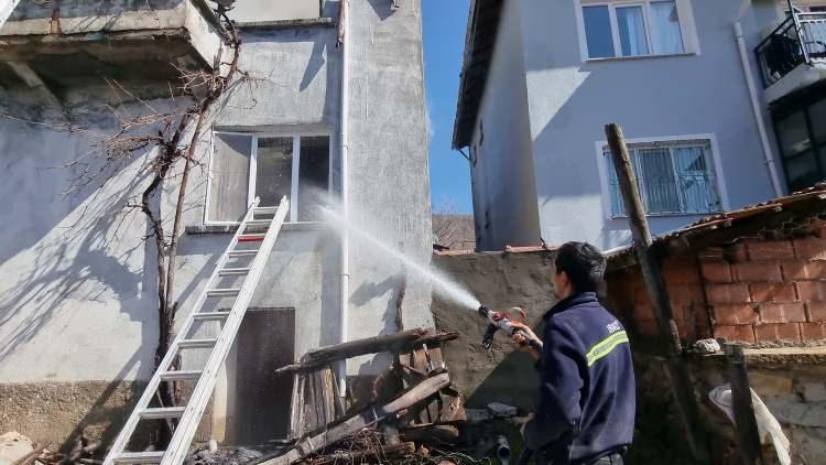 Yer: K&uuml;tahya! K&ouml;yl&uuml;n&uuml;n aklı felaketi &ouml;nledi