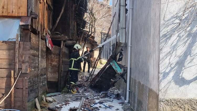 Yer: K&uuml;tahya! K&ouml;yl&uuml;n&uuml;n aklı felaketi &ouml;nledi