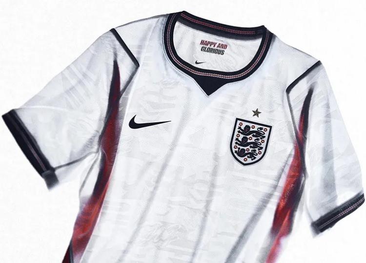 <p>İngiltere | Ev sahibi</p>
