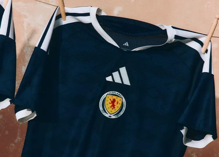 <p>İsko&ccedil;ya | Ev sahibi</p>
