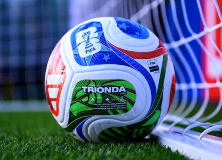 <p>2026 D&uuml;nya Kupası topu Trionda</p>
