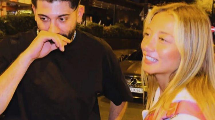 <p><strong><span style="color:rgb(178, 34, 34)">'BEN SİLAH SESİNİ DUYUNCA &Ccedil;IĞLIK &Ccedil;IĞLIĞA ARA&Ccedil;TAN &Ccedil;IKTIM'</span></strong></p>

<p>Kalaycıoğlu, <em><strong>"Ben o esnada ara&ccedil;ta ağlıyordum. Sonrasında Alaattin eliyle aracın camına vurarak 'Kardeşim siz niye b&ouml;yle yapıyorsunuz, bu kızın peşini bırakın, gidin' dedi. O sırada Kubilay s&uuml;r&uuml;c&uuml; koltuğundaydı. Vahap ise yolcu koltuğundaydı. Aracın konumu itibariyle Vahap'ın bulunduğu taraf yola bakıyordu, Alaattin'de Vahap'ın kim olduğunu bilmeksizin kendisiyle diyalog kurmaya &ccedil;alışıyordu. Şof&ouml;r mahalli duvar tarafındaydı, Alaattin'in o tarafa y&ouml;nelmesi m&uuml;mk&uuml;n değildi. Alaattin, Vahap ile diyalog kurmaya &ccedil;alışırken Vahap kendi kapısını a&ccedil;maya, hızlı bir şekilde ittirmeye &ccedil;alıştı. Alaattin de kapıyı a&ccedil;tırmadı, itişme oldu. Bunun &uuml;zerine Vahap camını a&ccedil;tı, Vahap eliyle Alattin'in tabanca olan elini camdan tutmaya &ccedil;alışırken bir el silah sesi duydum. Ben Alaattin'in silahına dolduruş yaptığını g&ouml;rmedim, Vahap boylu ve uzun kollu biridir, zaten i&ccedil;inde bulundukları ara&ccedil;ta iki b&uuml;kl&uuml;m duruyordu. Oturduğu yerden de elini uzatarak Alaattin'e uzanabilmesi m&uuml;mk&uuml;nd&uuml;. Vahap, Alaattin'in koluna temas ettiği gibi silah patladı. Ben silah sesini duyunca &ccedil;ığlık &ccedil;ığlığa ara&ccedil;tan &ccedil;ıktım. Ben kimin yaralandığını g&ouml;rmeden &ccedil;ığlık atarak ara&ccedil;tan indim. Araca doğru koşarken bağırışmalardan birinin yaralandığı ya da birine bir şey olduğunu hissettim. Neticesinde bu olayın i&ccedil;indeki kişiler bu ve benzeri olaylardan ka&ccedil;ınmıştım"</strong></em> dedi.</p>
