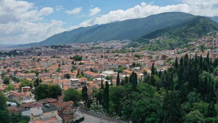 <p><span style="color:inherit"><span style="color:rgb(178, 34, 34)"><strong>1)&nbsp; BURSA</strong></span></span></p>

<p>&nbsp;</p>
