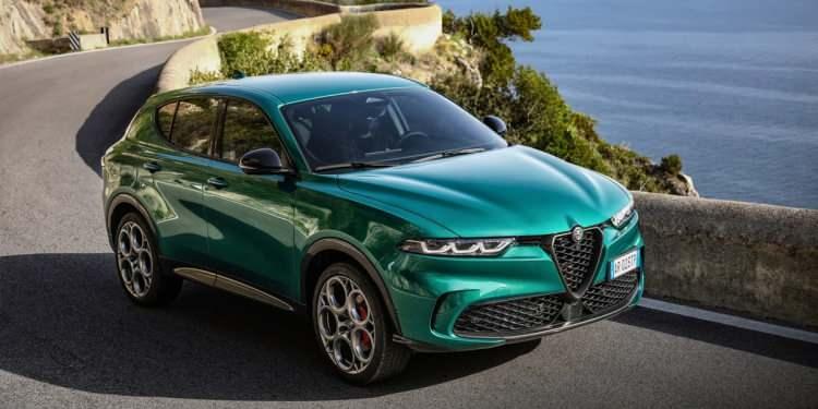 <p><span style="color:#B22222"><strong>ALFA ROMEO TONALE (DİZEL)</strong></span></p>

<p>Dizel motorlu versiyonunda avantajlı takas desteği imk&acirc;nı sunuluyor.</p>

