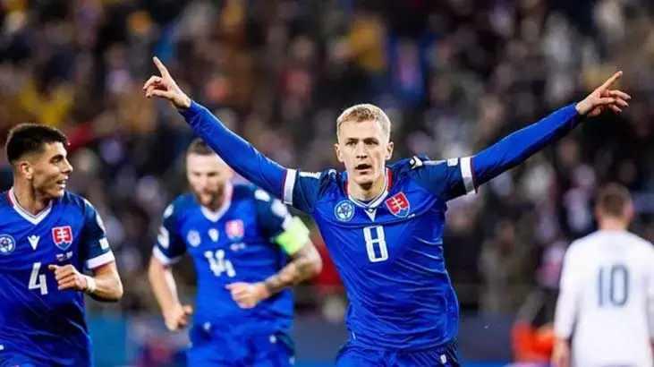 <p>12- Slovakya | 131 milyon euro</p>
