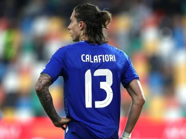 <p>7- Calafiori (İtalya) | 50 milyon euro</p>
